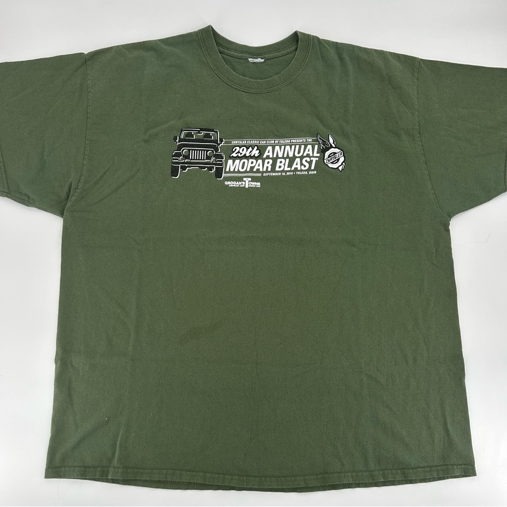 Men’s Mopar Blast Graphic T-Shirt Dark Green
